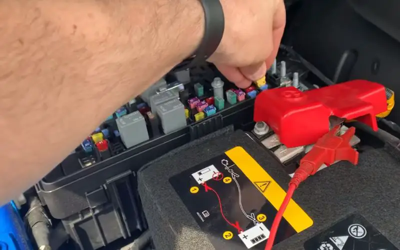 Jeep Wrangler Battery Disconnection or Replacement